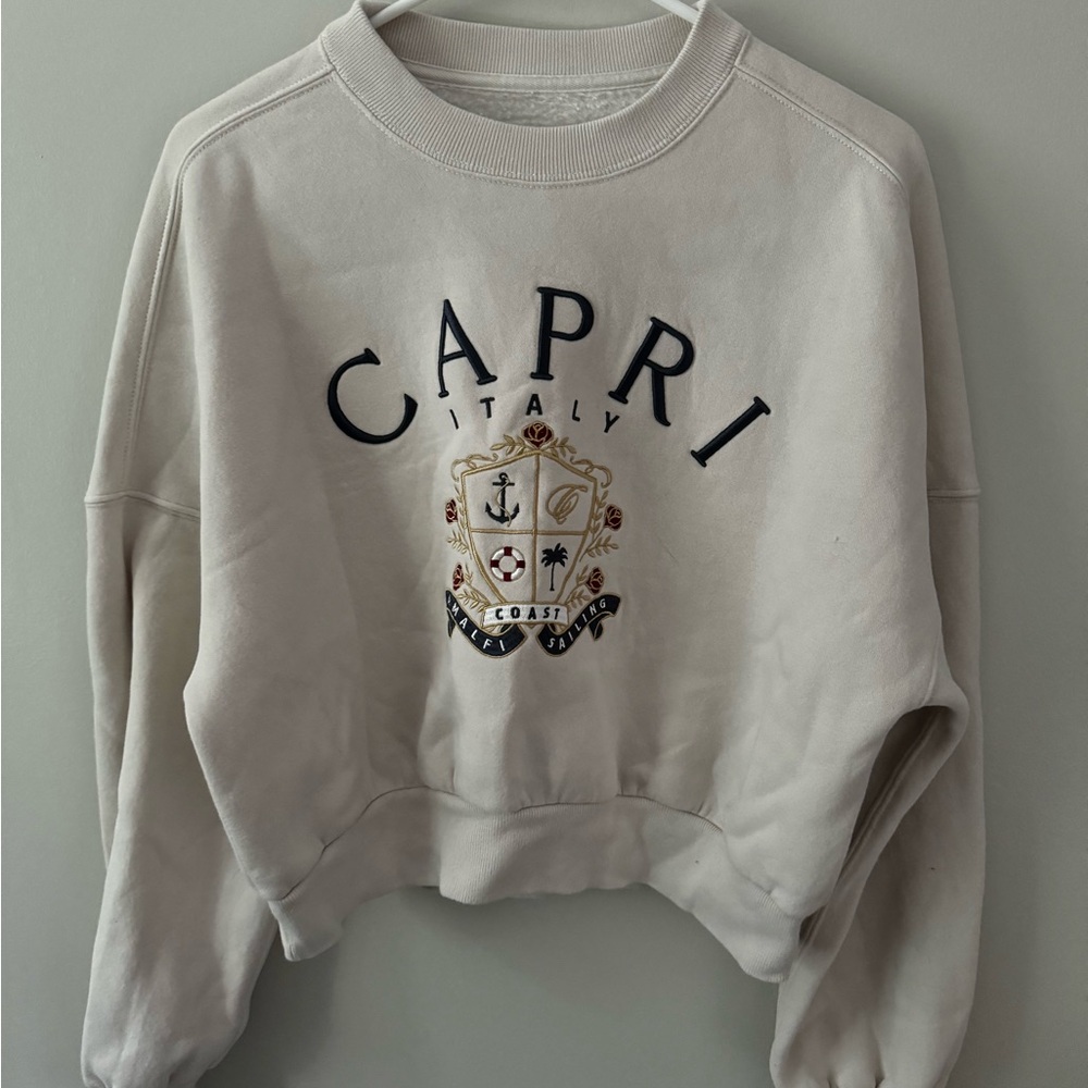 Abercrombie and Fitch Capri Sweatshirt
